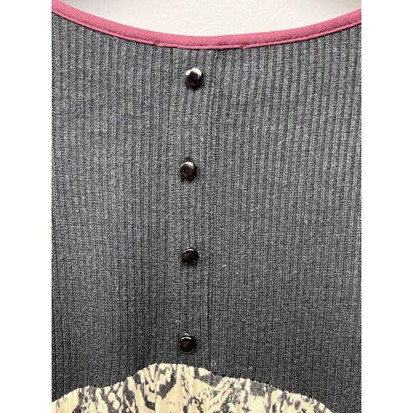 THML Sweater Dress Womens XS Black Multi Button Back Mixed 3/4 sleeves - Picture 6 of 9